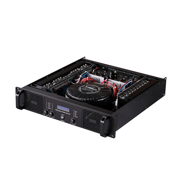 MK8008 professzion&aacute;lis teljes&iacute;tm&eacute;nyerős&iacute;tő - 3x800W @8Ω, nagy sűrűs&eacute;gű H oszt&aacute;ly&uacute; erős&iacute;tő